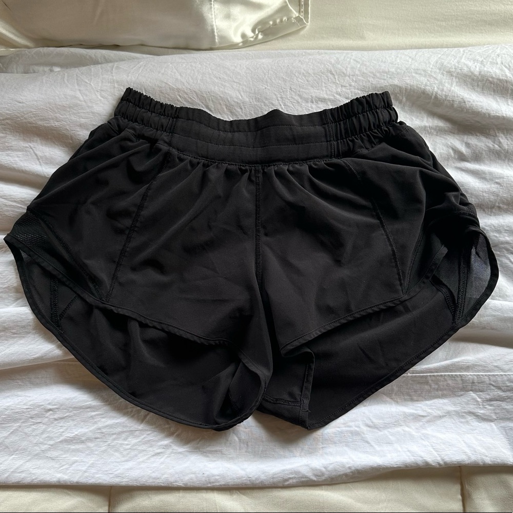 Hotty Hot Lulu shorts 2.5 in.